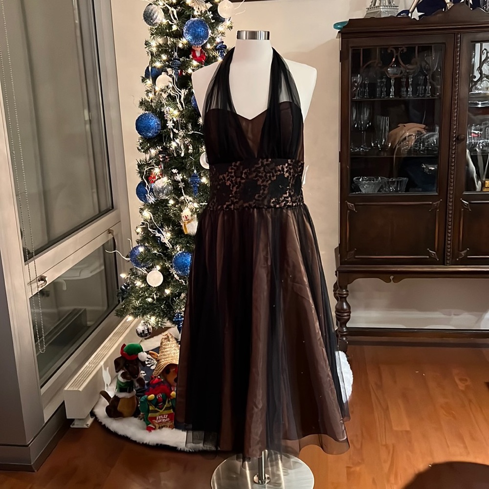 Dave and Johnny by Laura Ryner Cocktail Dress size 14